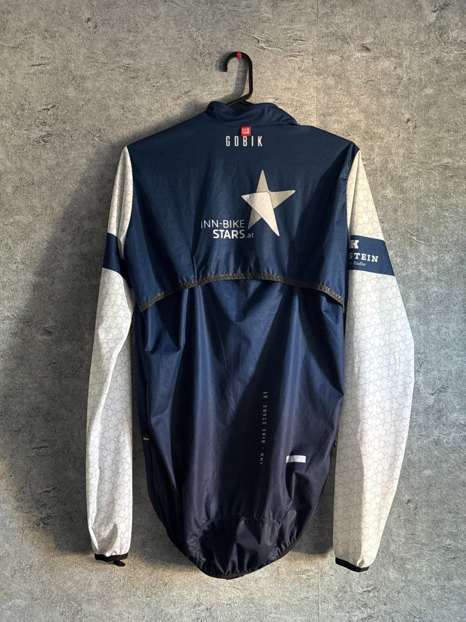 Jacket GOBIK size M/L