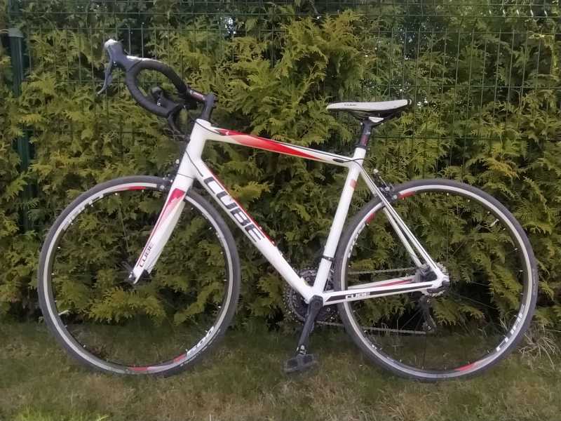Шоссейный велосипед Cube Peloton Pro