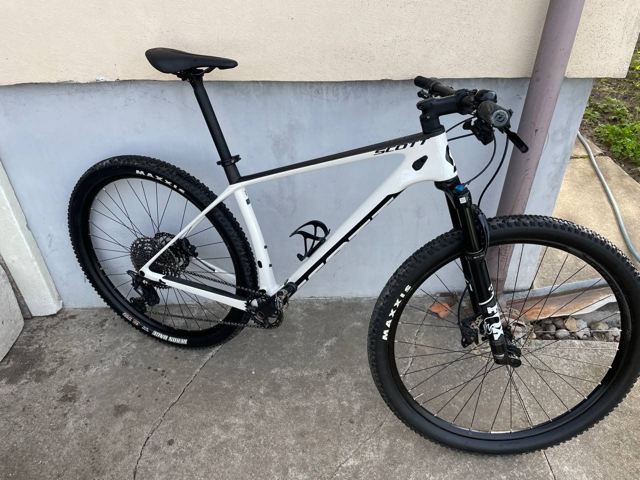 Scott Scale 930