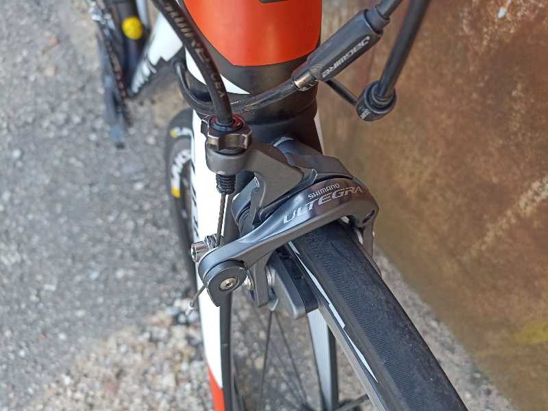 Карбоновый шоссейный велосипед cube agree