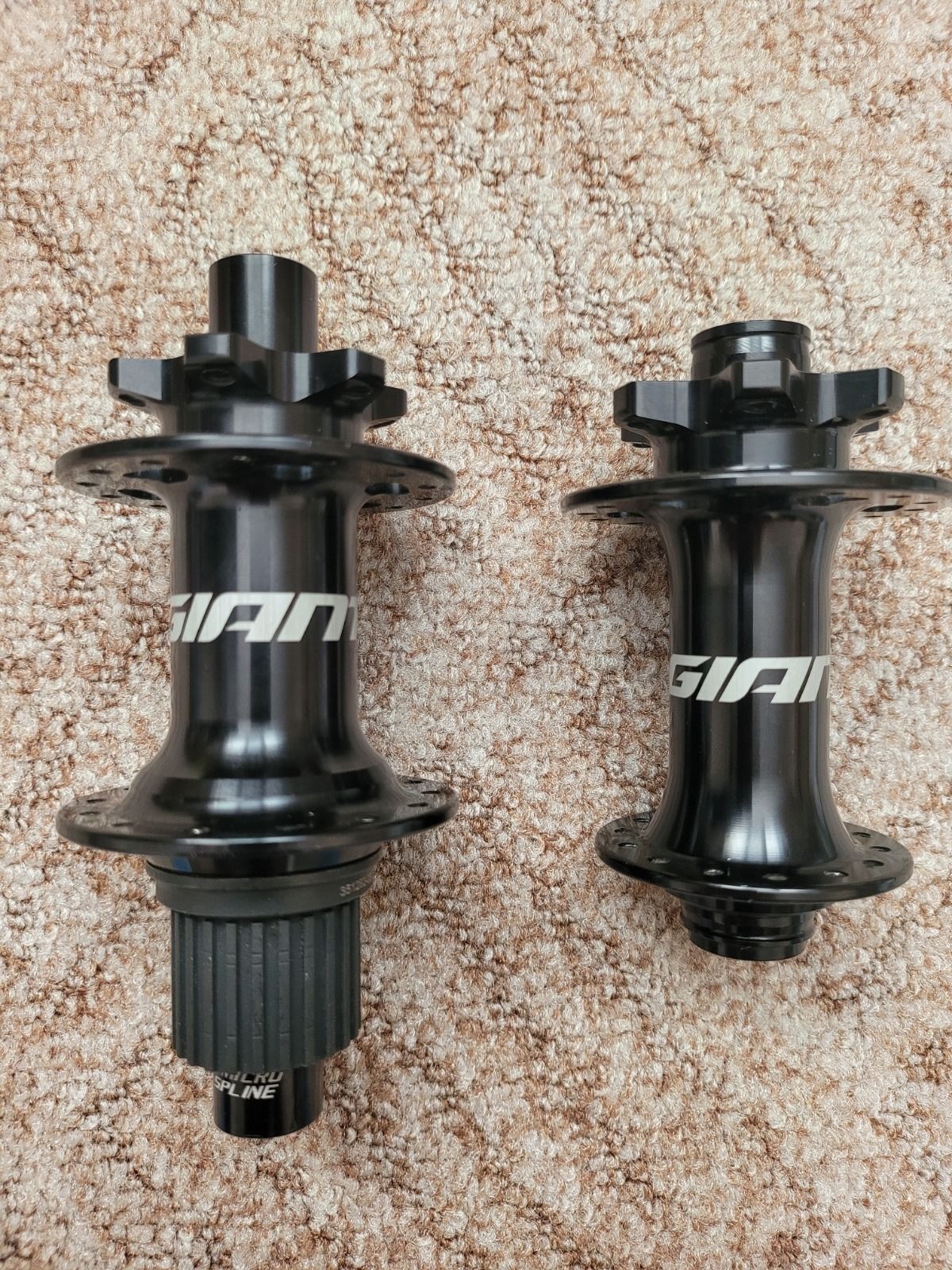 Втулки Giant trx2, буст 15х110 и 12х148 Microspline 12ск, 28 отв, новые