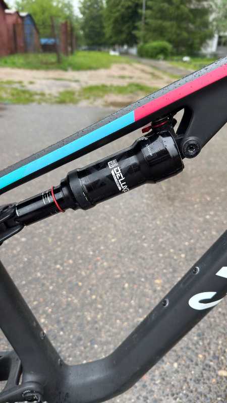 Canyon Lux CF SL 6.0