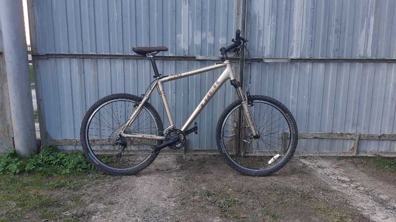 Trek 4400 26 L
