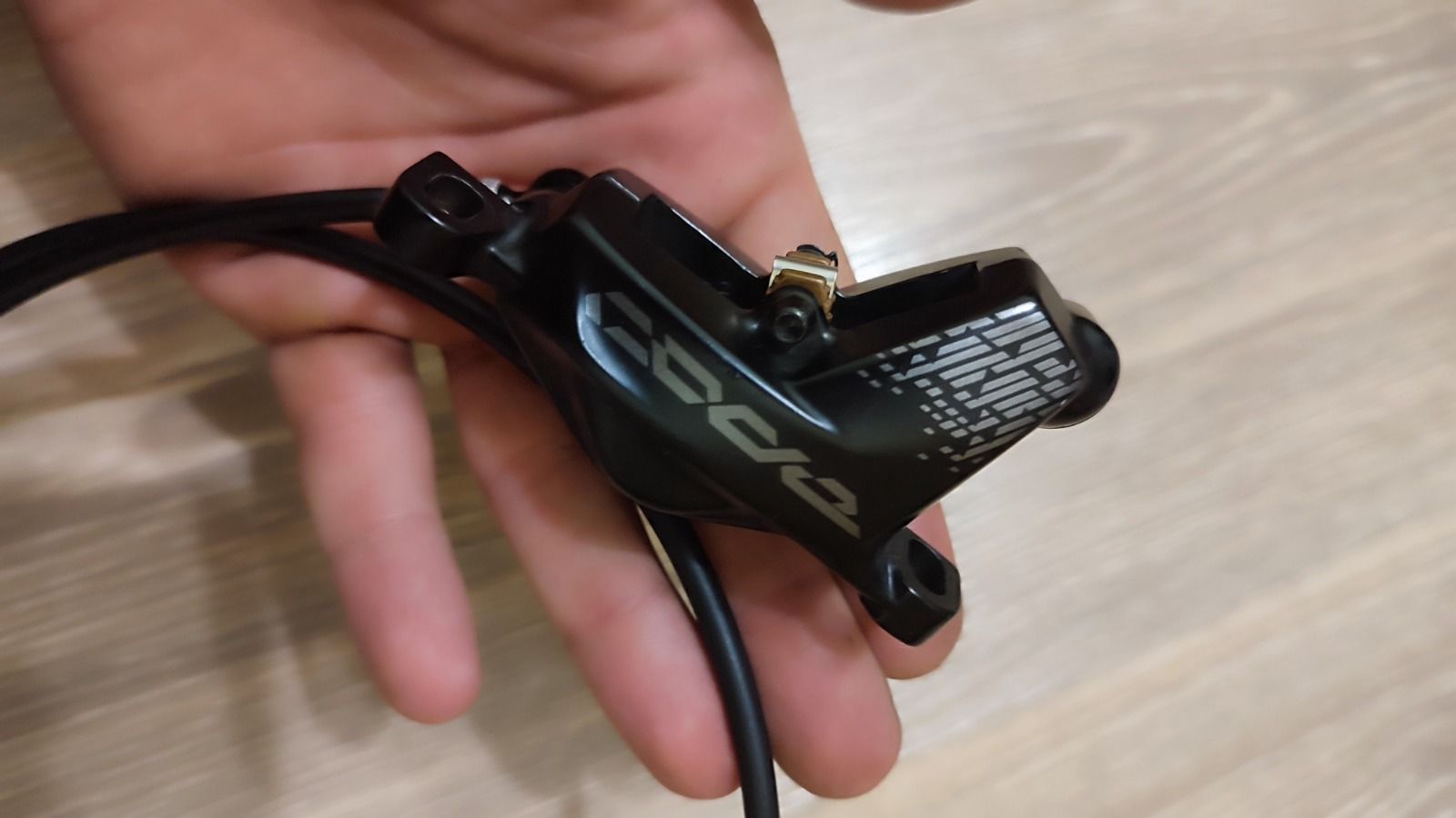 Тормоза sram code r