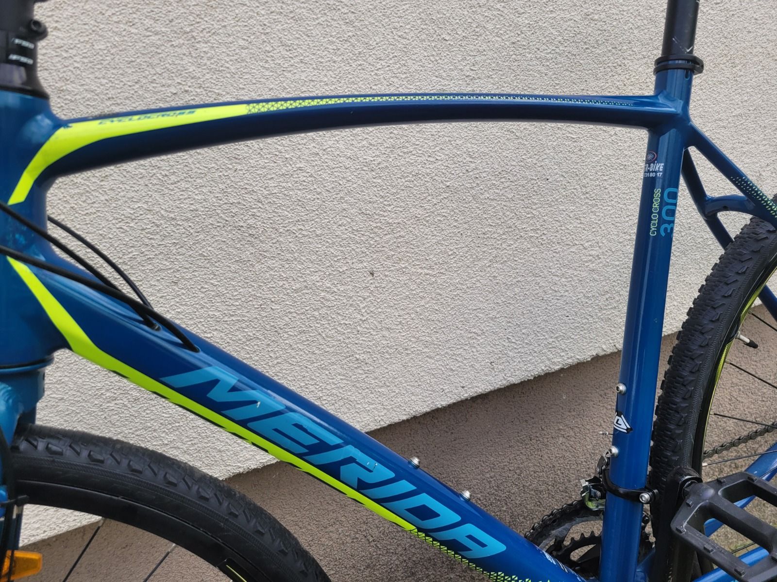 Велосипед MERIDA CYCLOCROSS 300, рама L.