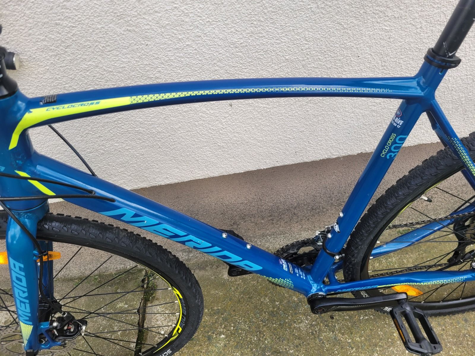 Велосипед MERIDA CYCLOCROSS 300, рама L.