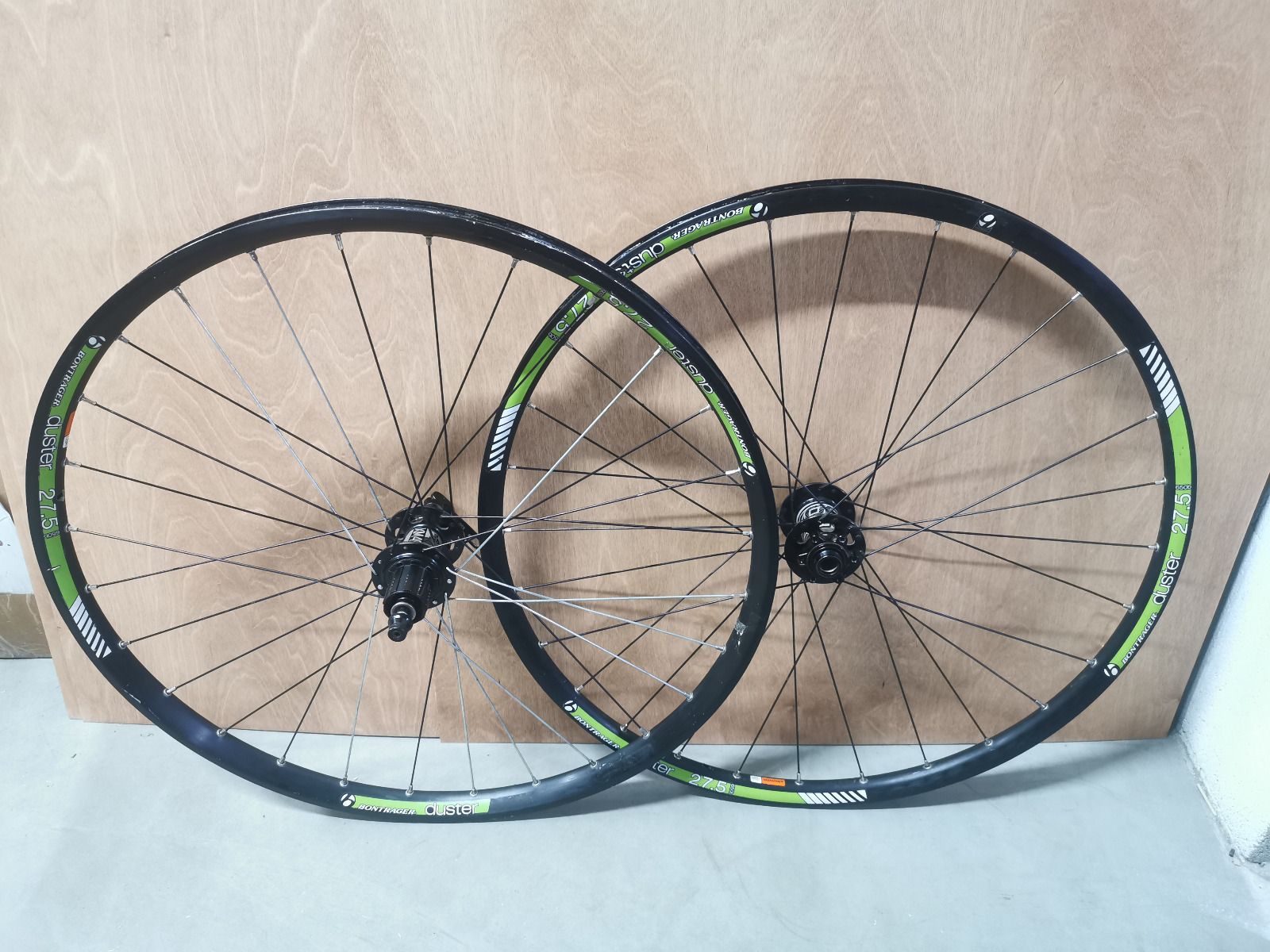 Колеса 27.5 обода Bontrager втулки Koozer