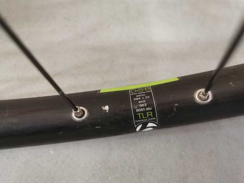 Колеса 27.5 обода Bontrager втулки Koozer