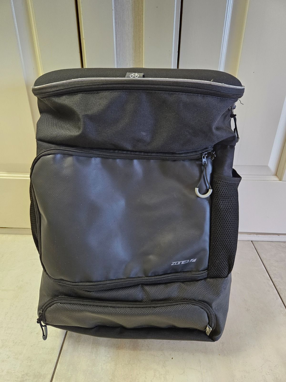 Рюкзак для триатлона Transition Backpack With Eva Cycle Helmet Compartmemt
