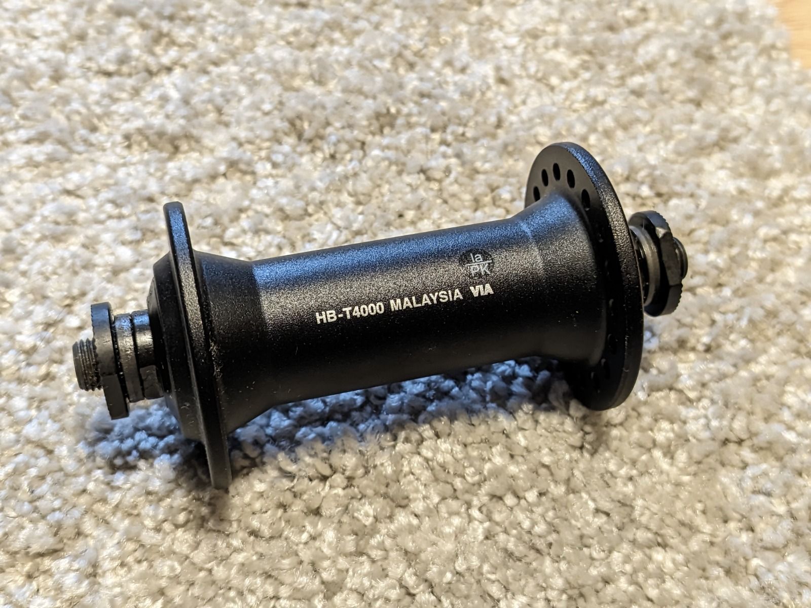 Втулка передняя Shimano HB-T4000, 36H, V-Brake