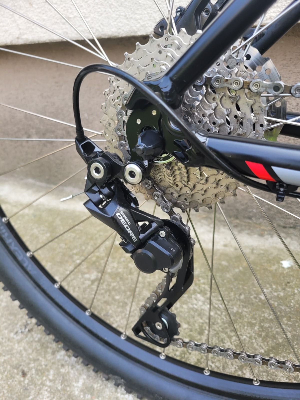 Велосипед  RADON Team, ROCKSHOX,  DEORE ,  M рама.
