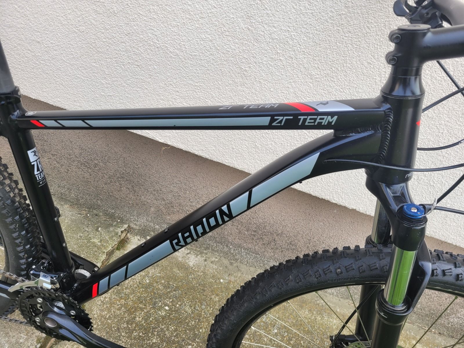 Велосипед  RADON Team, ROCKSHOX,  DEORE ,  M рама.
