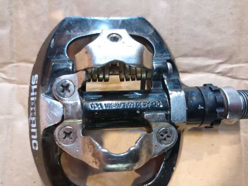 Контактные педали Shimano PD-A530