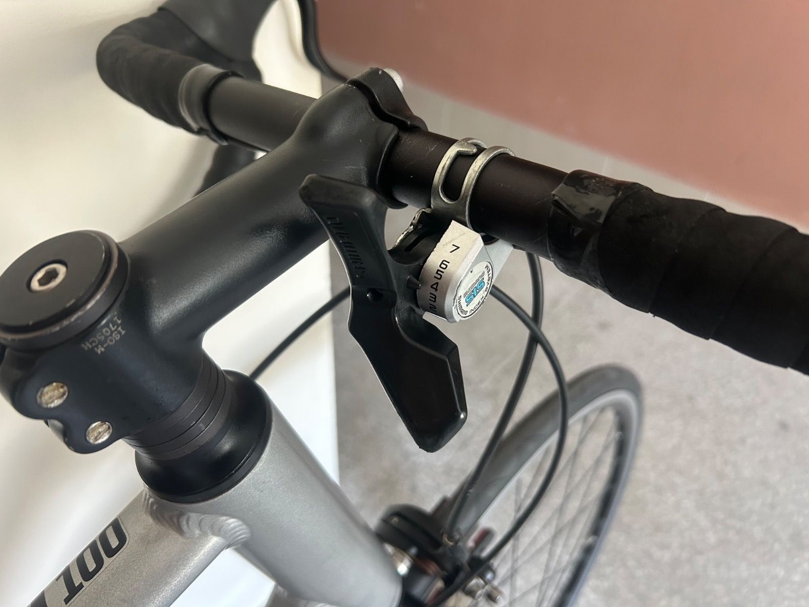 Велосипед шоссейный Btwin Triban RC100