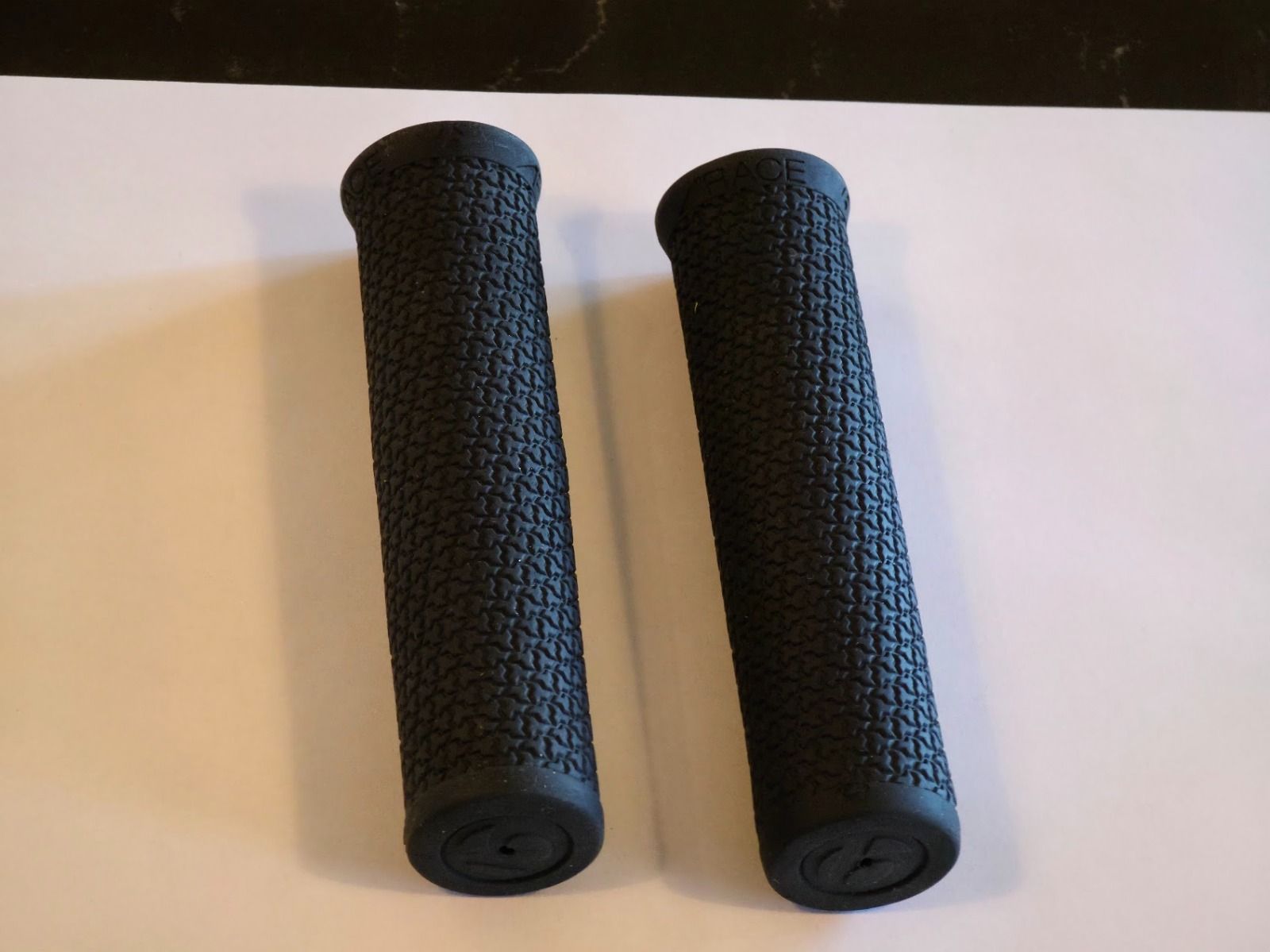 Грипсы Bontrager
