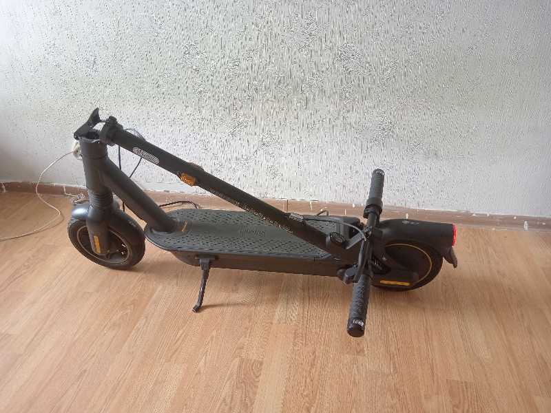 Ninebot kickScooter MAX G2