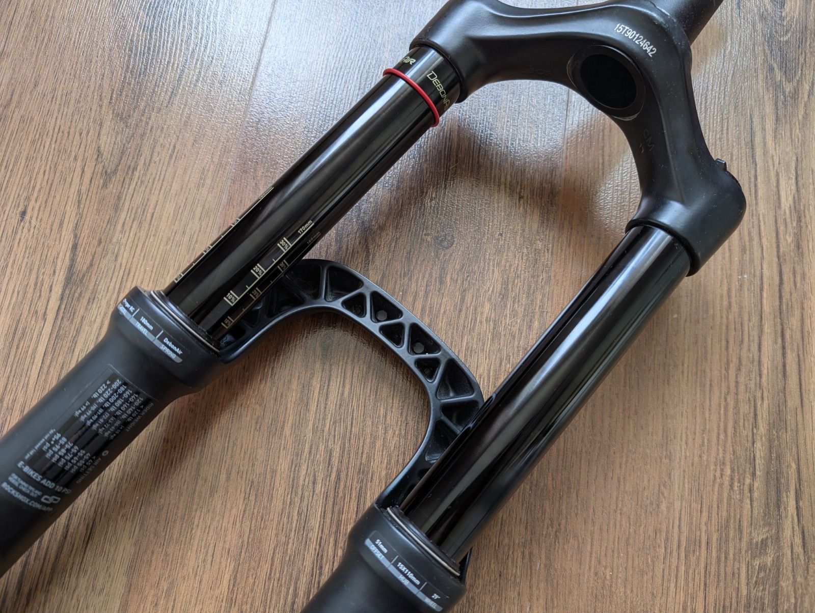RockShox Yari 29