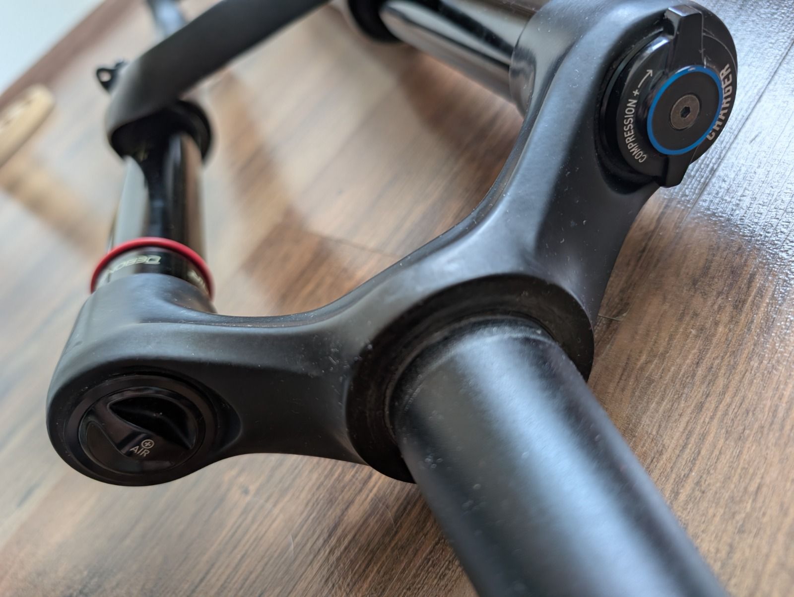 RockShox Yari 29