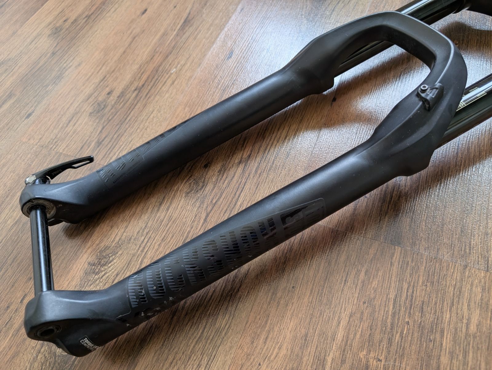 RockShox Yari 29