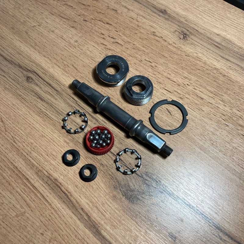 Каретка Tange