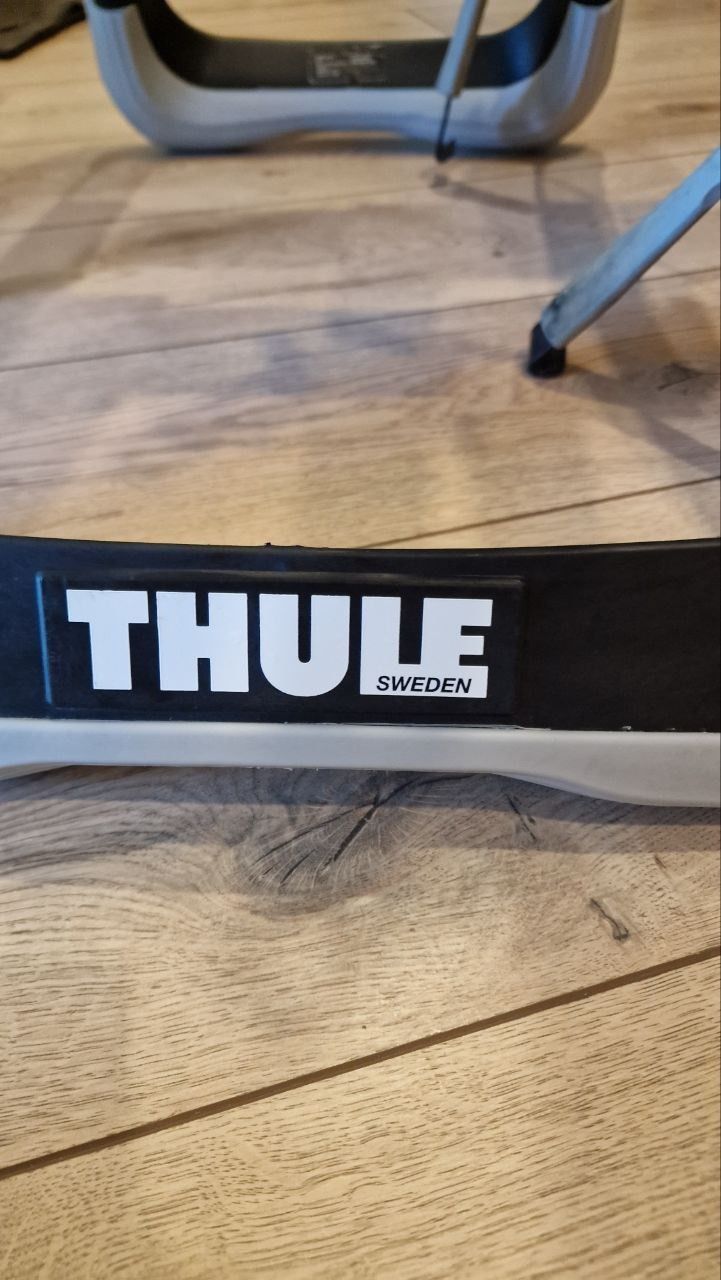 Велобагажник на заднюю дверь Thule RaceWay 991