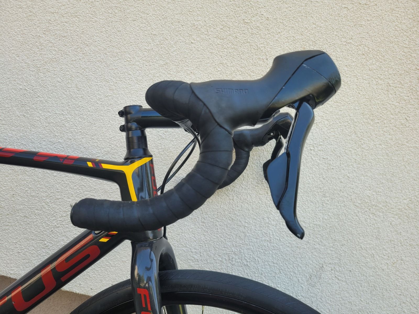 Карбоновый FOCUS CYCLOCROSS, гидравлика, на осях, колёса 28, рама М.