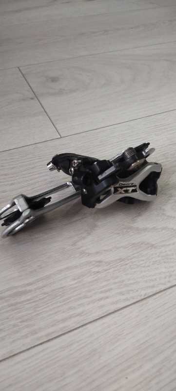 Задний переключатель shimano deore XT (RD-M772)