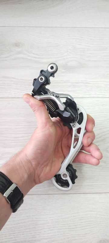 Задний переключатель shimano deore XT (RD-M772)