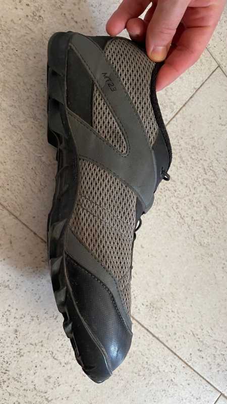 Контактные педали Shimano