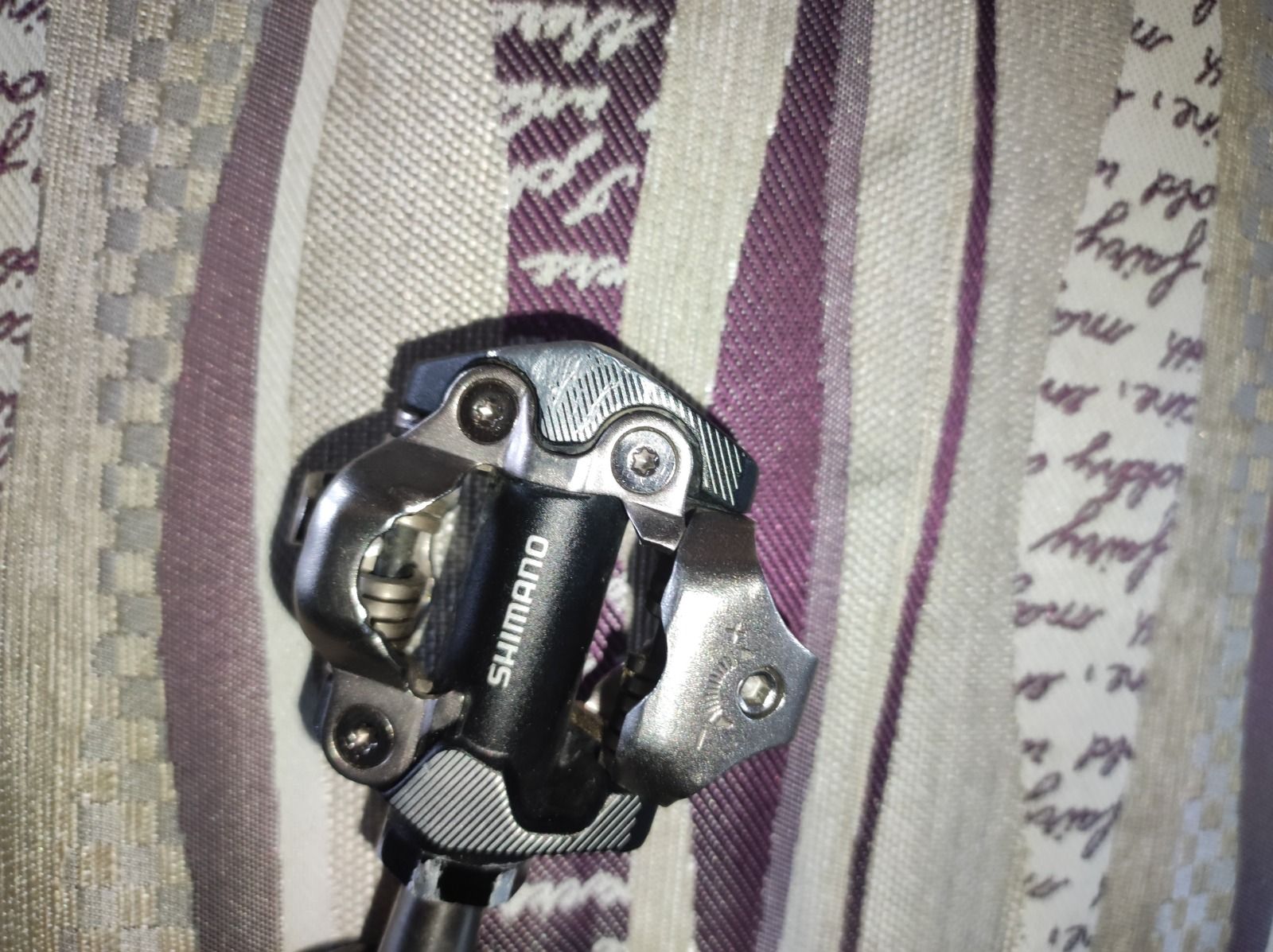 Контактные педали Shimano XT pd-m8100. Состояние на крепкую 9 пробег максимум 300 км.царапина т.к криво затаскивал в машину.