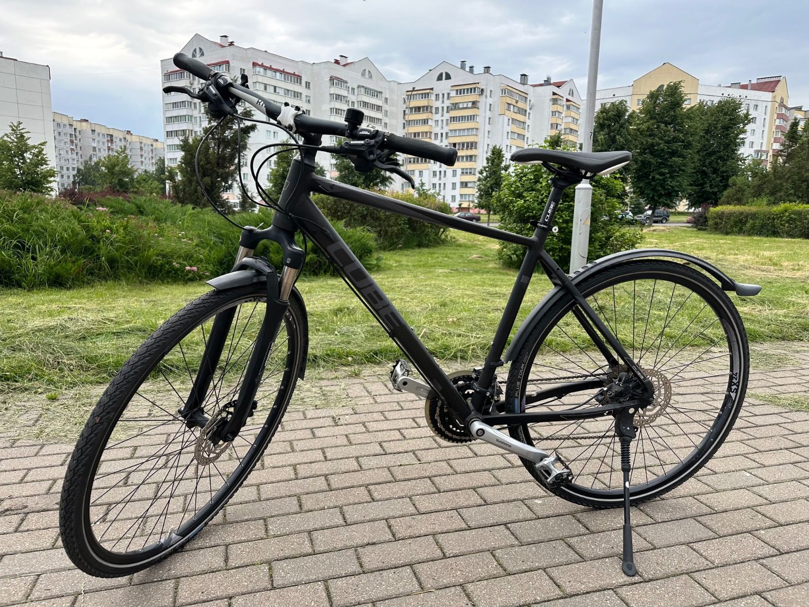 велосипед CUBE