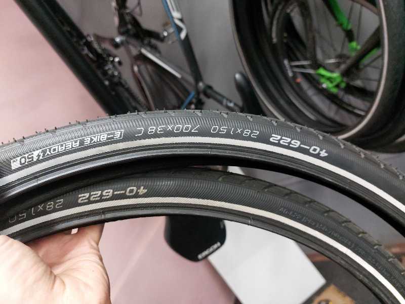 Покрышки Schwalbe Marathon Plus 28'' 40-622