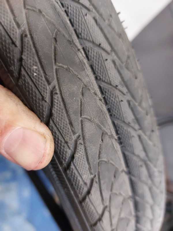 Покрышки Schwalbe Marathon Plus 28'' 40-622