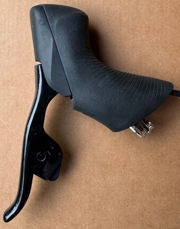 SRAM Force AXS levers