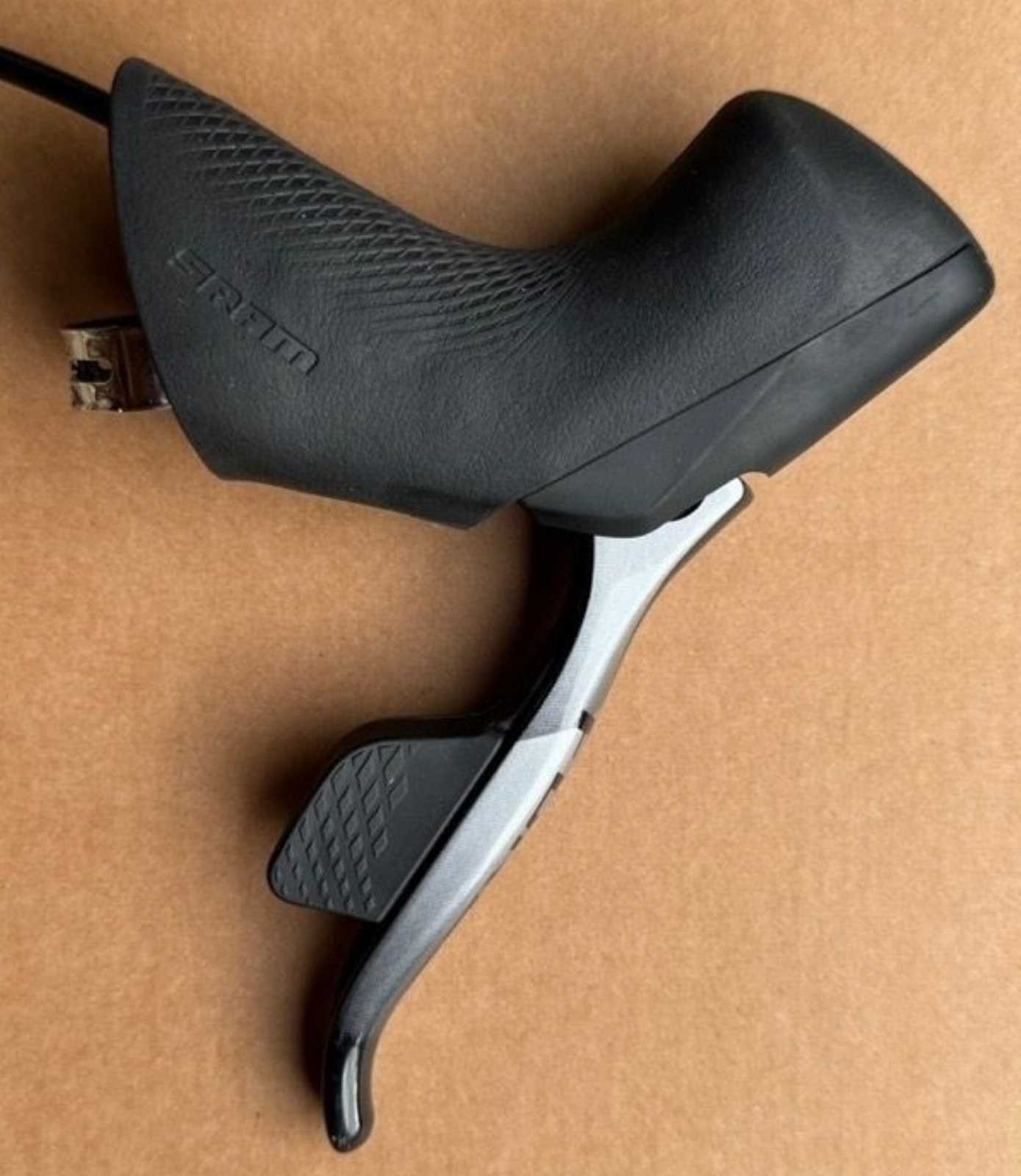 SRAM Force AXS levers