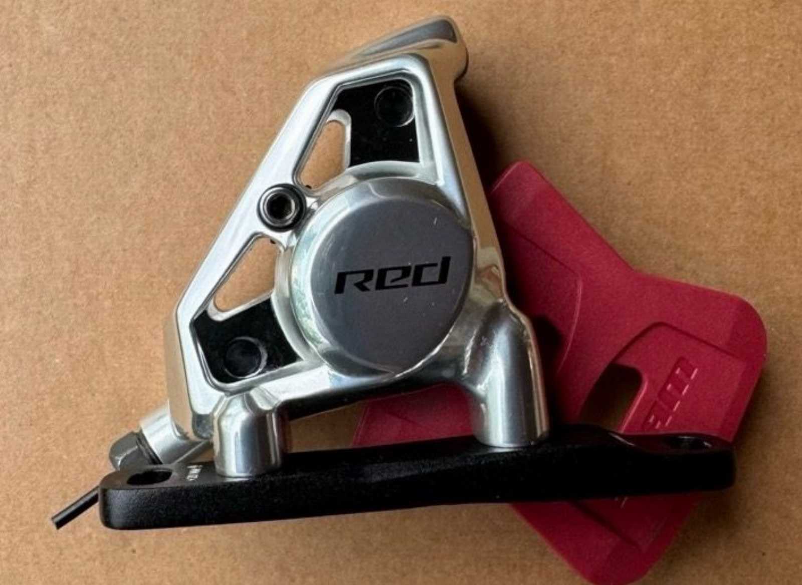 SRAM Force AXS levers