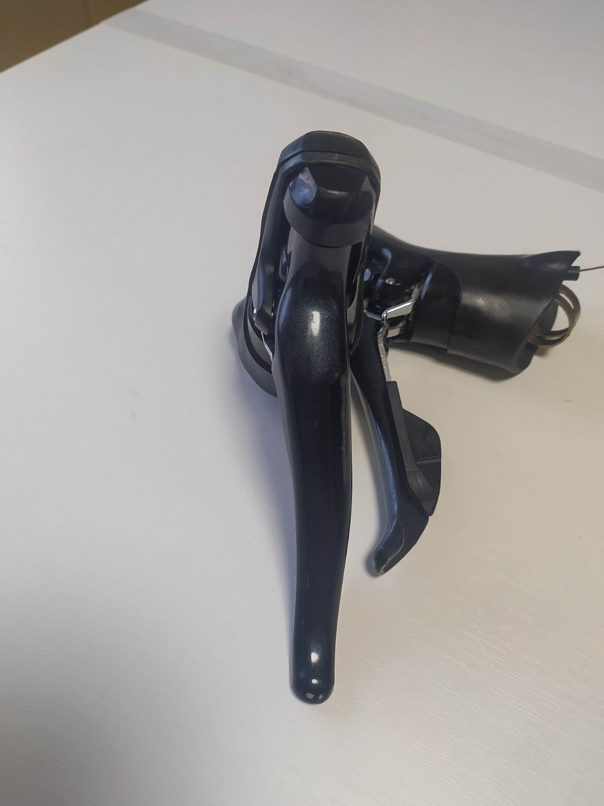 Дуалы Shimano Sora ST-R3000 2x9 ск.