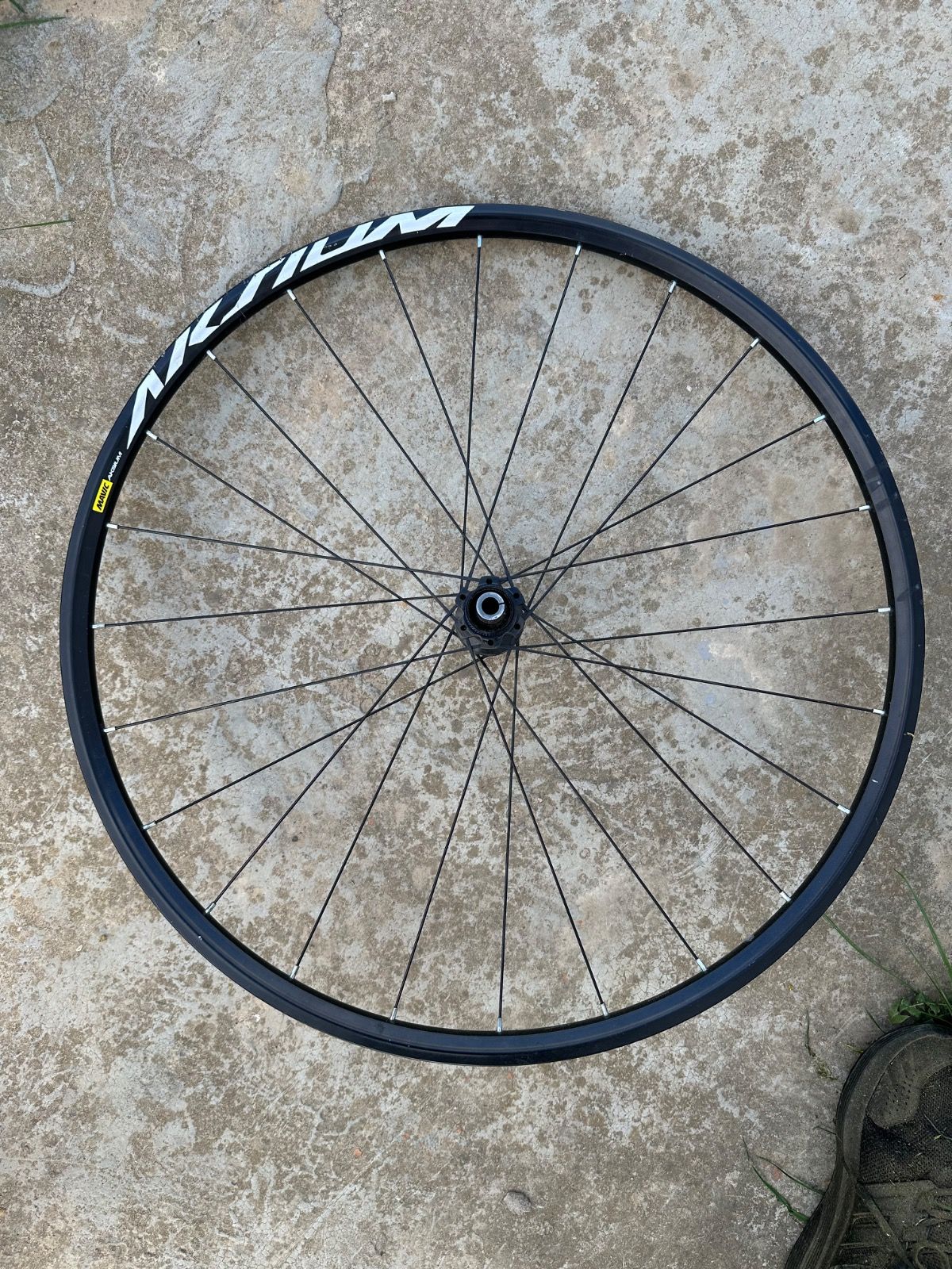 Mavic Aksium