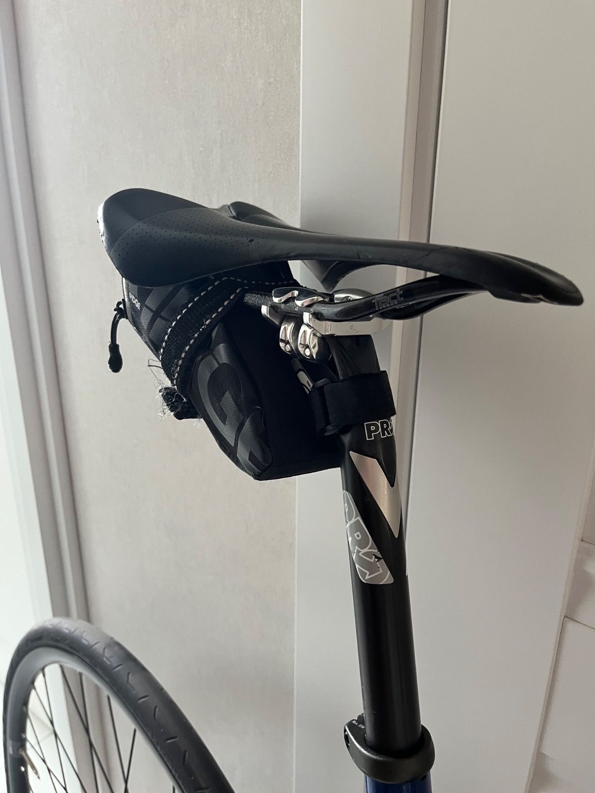 Шоссейные велосипед Bianchi infinito cv disk( Aist)
