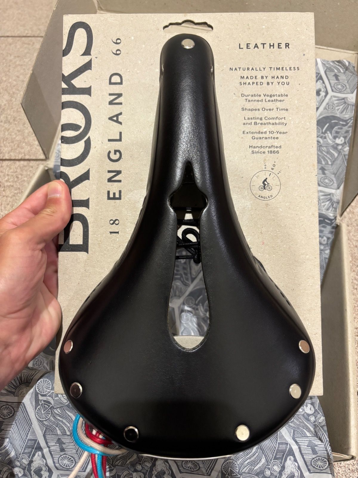 Седло Brooks B17 Carved