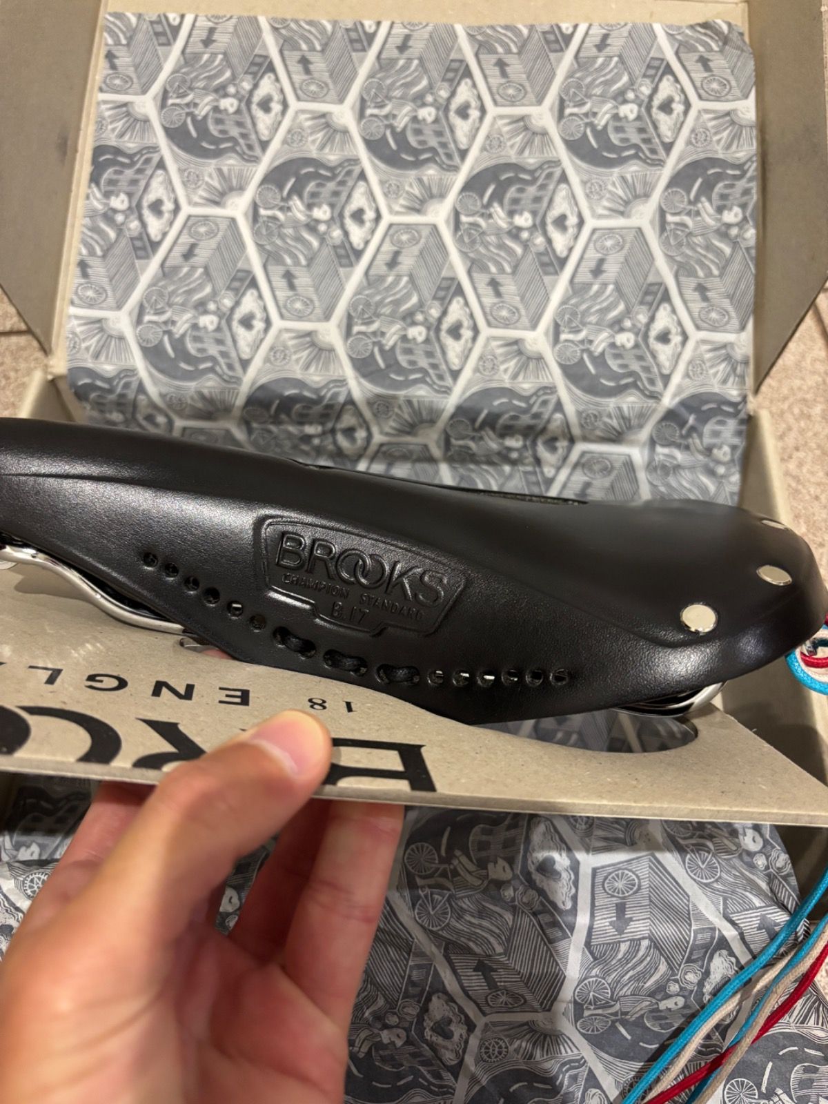 Седло Brooks B17 Carved