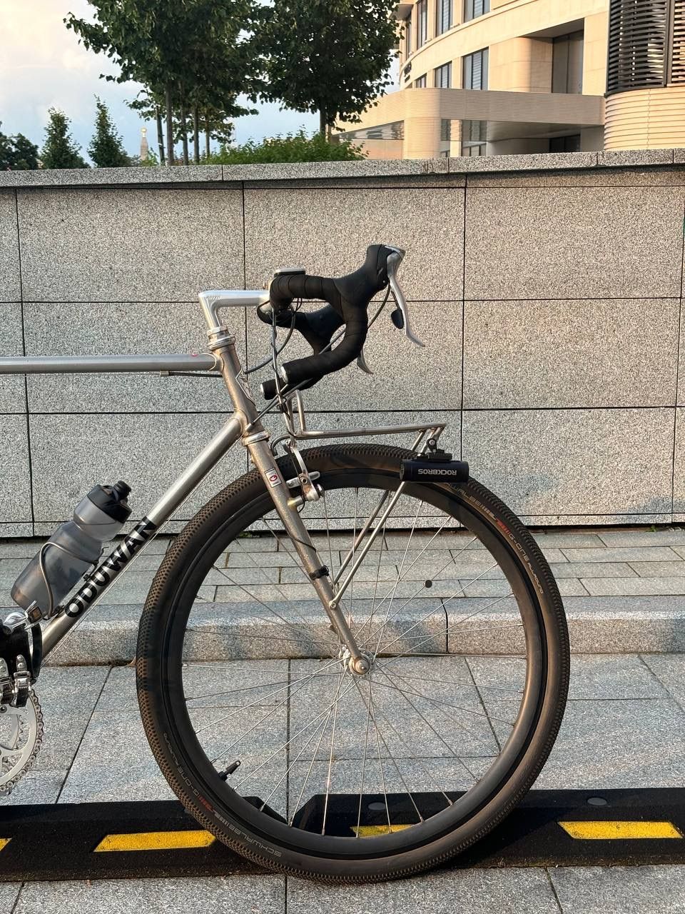 2 покрышки Schwalbe G-ONE 27,5x1,5 (650b/584)