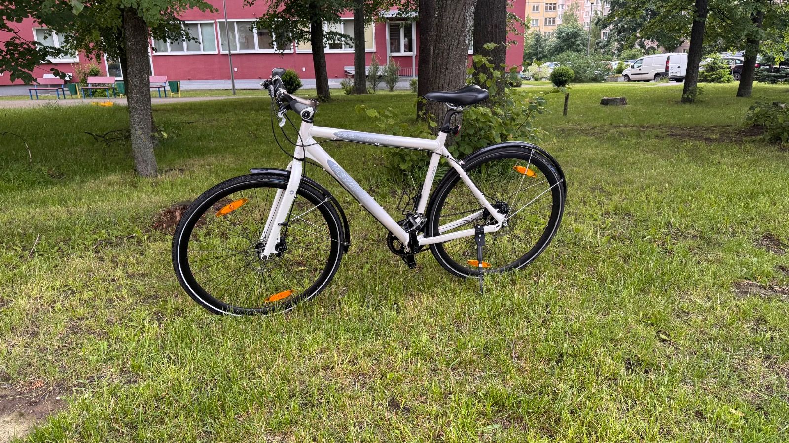 Велосипед Giant Escape Sub Zero R планетарная