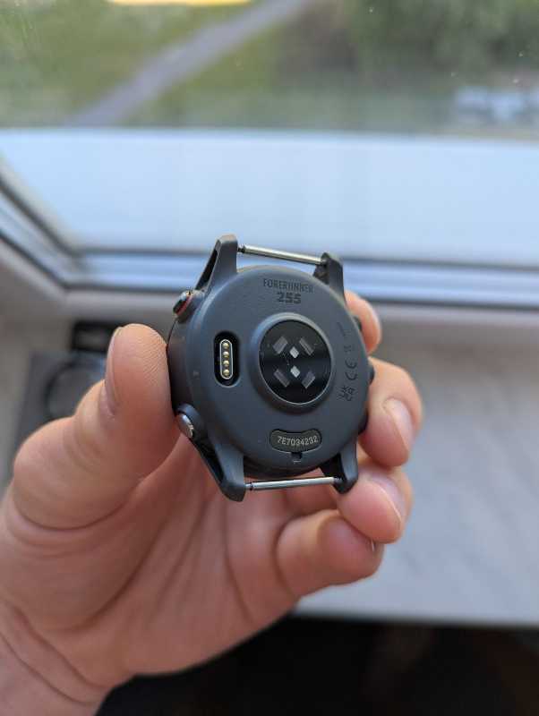 Garmin forerunner 255