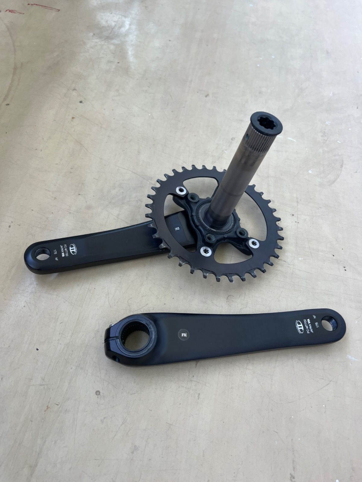 Комплект Shimano Deore XT FC-MT700 175 мм / 36T / Япония