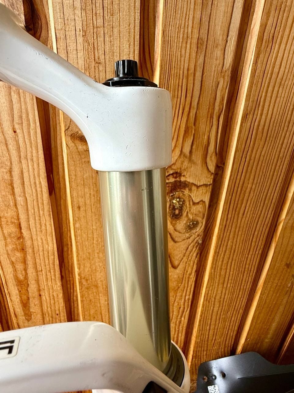 Вилка RockShox REBA 26''