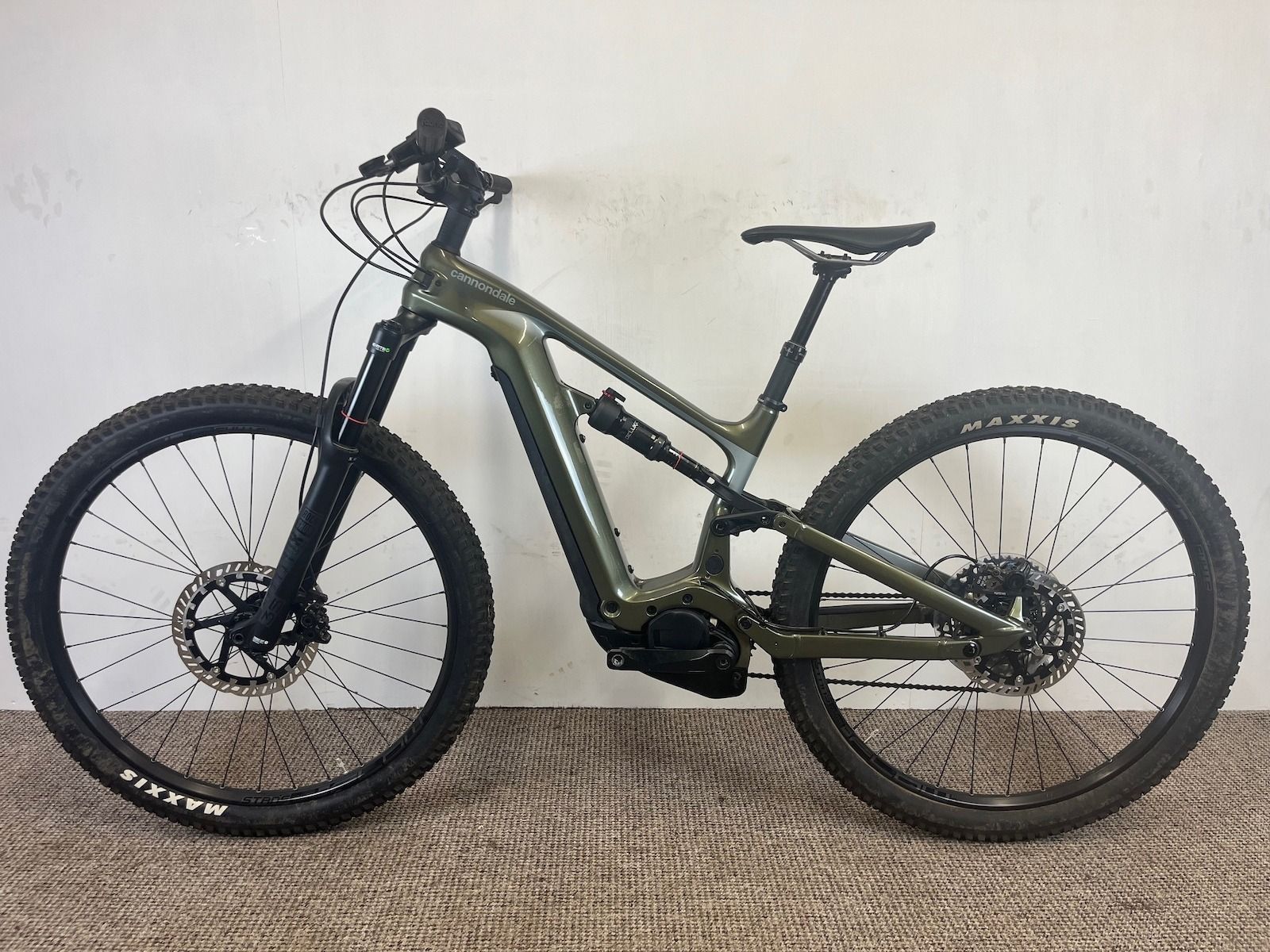 Электровелосипед Cannondale Habit neo