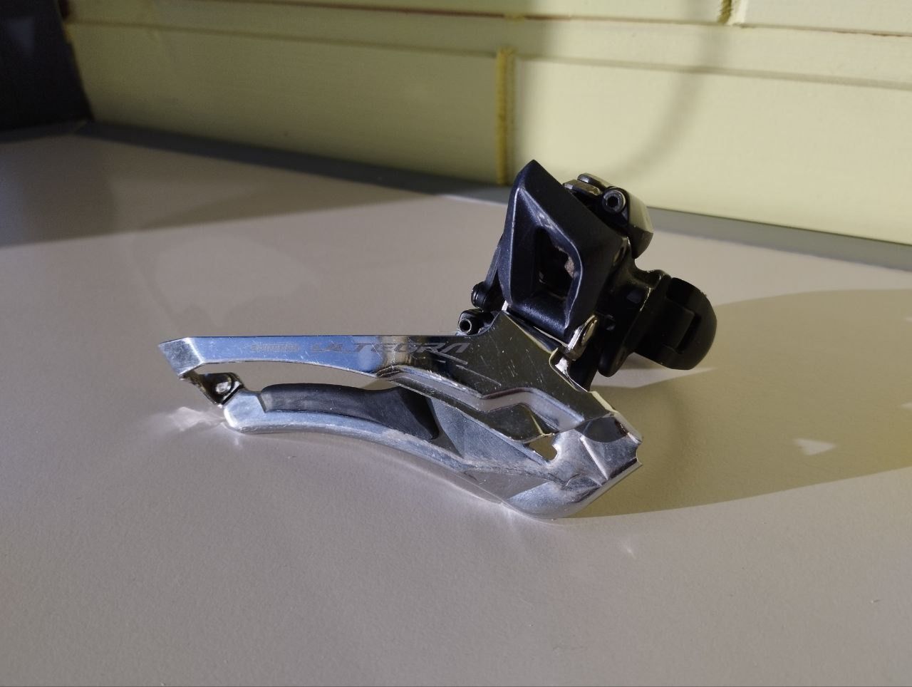 Переключатель передний SHIMANO Ultegra, R8000, 2x11