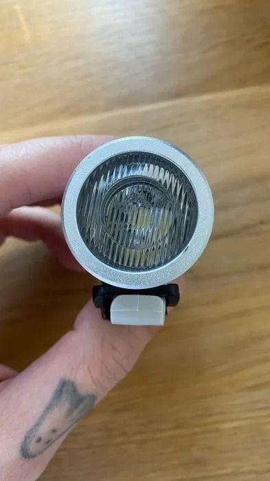 передний фонарь Knog Plug