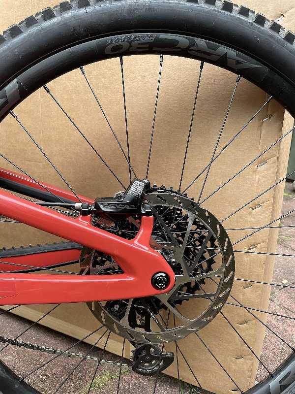 Электровелосипед Santa Cruz Heckler Mx
